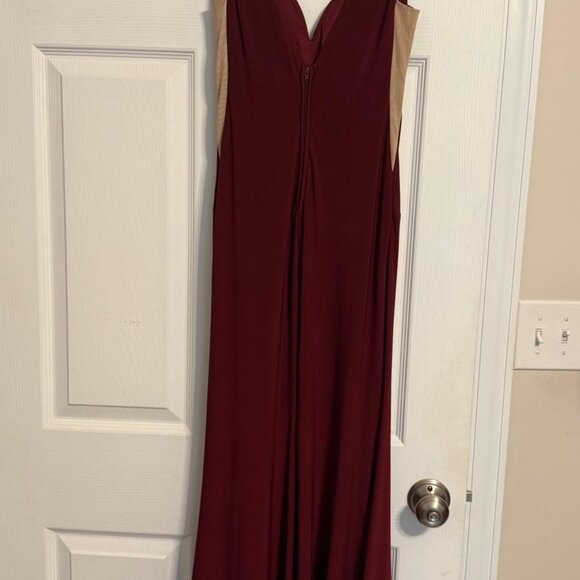 Formal dress - Picture 2 of 2